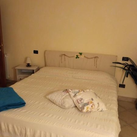 " La Casa Di Elena " Villa ปิเอตราซานตา ภายนอก รูปภาพ